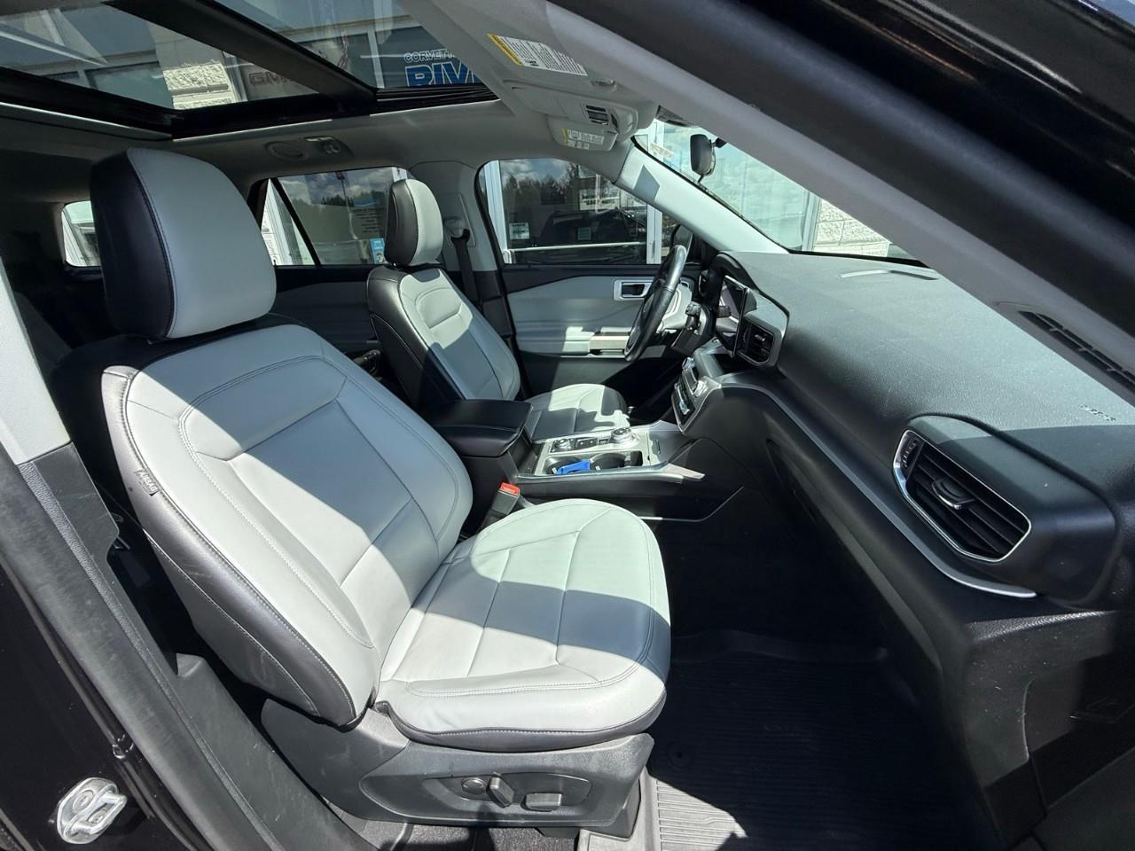 2021 Ford Explorer XLT 4DR 4X4 Photo