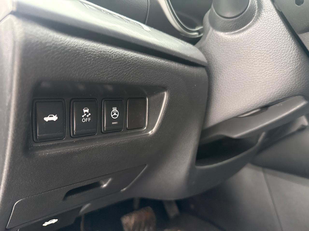 2016 Nissan Maxima SV 4dr Sedan Photo