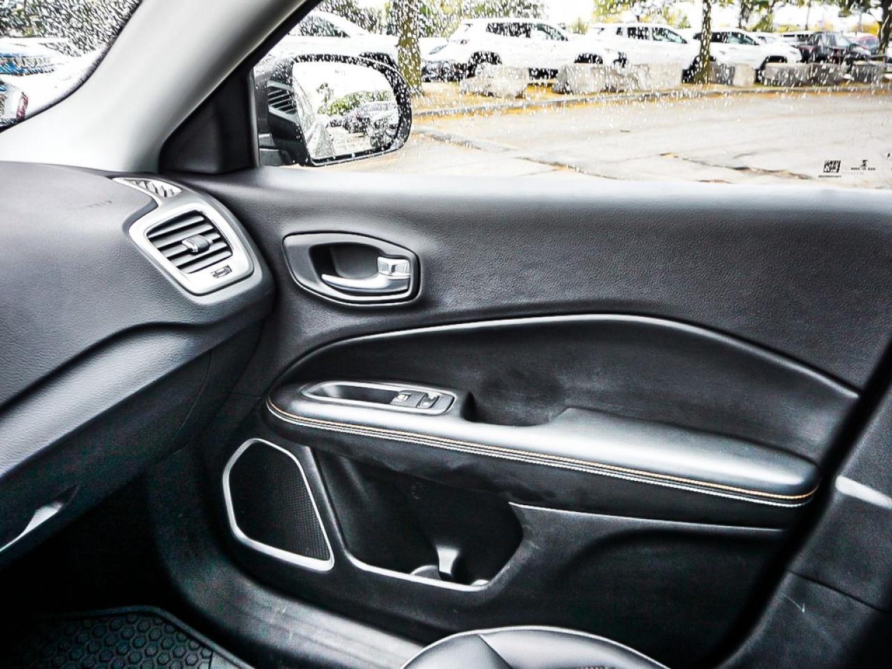 2018 Jeep Compass  Photo