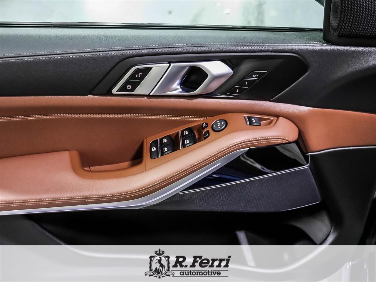 2022 BMW X5 xDrive40i 4dr All-Wheel Drive Sports Activity Vehicle Photo4