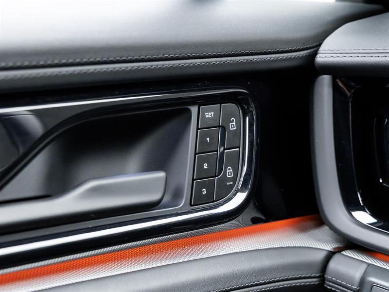 2024 Porsche Panamera  Photo