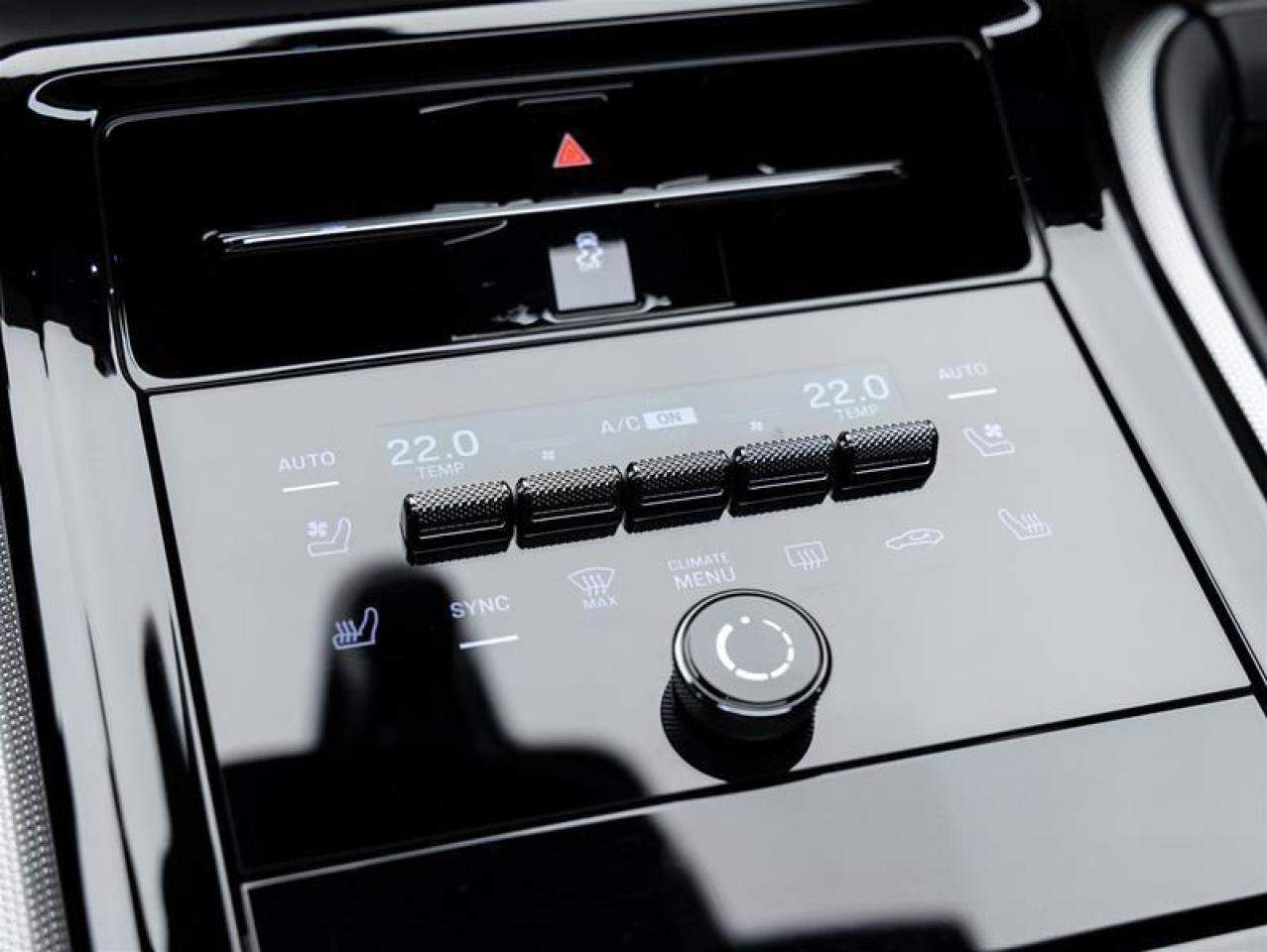 2024 Porsche Panamera  Photo