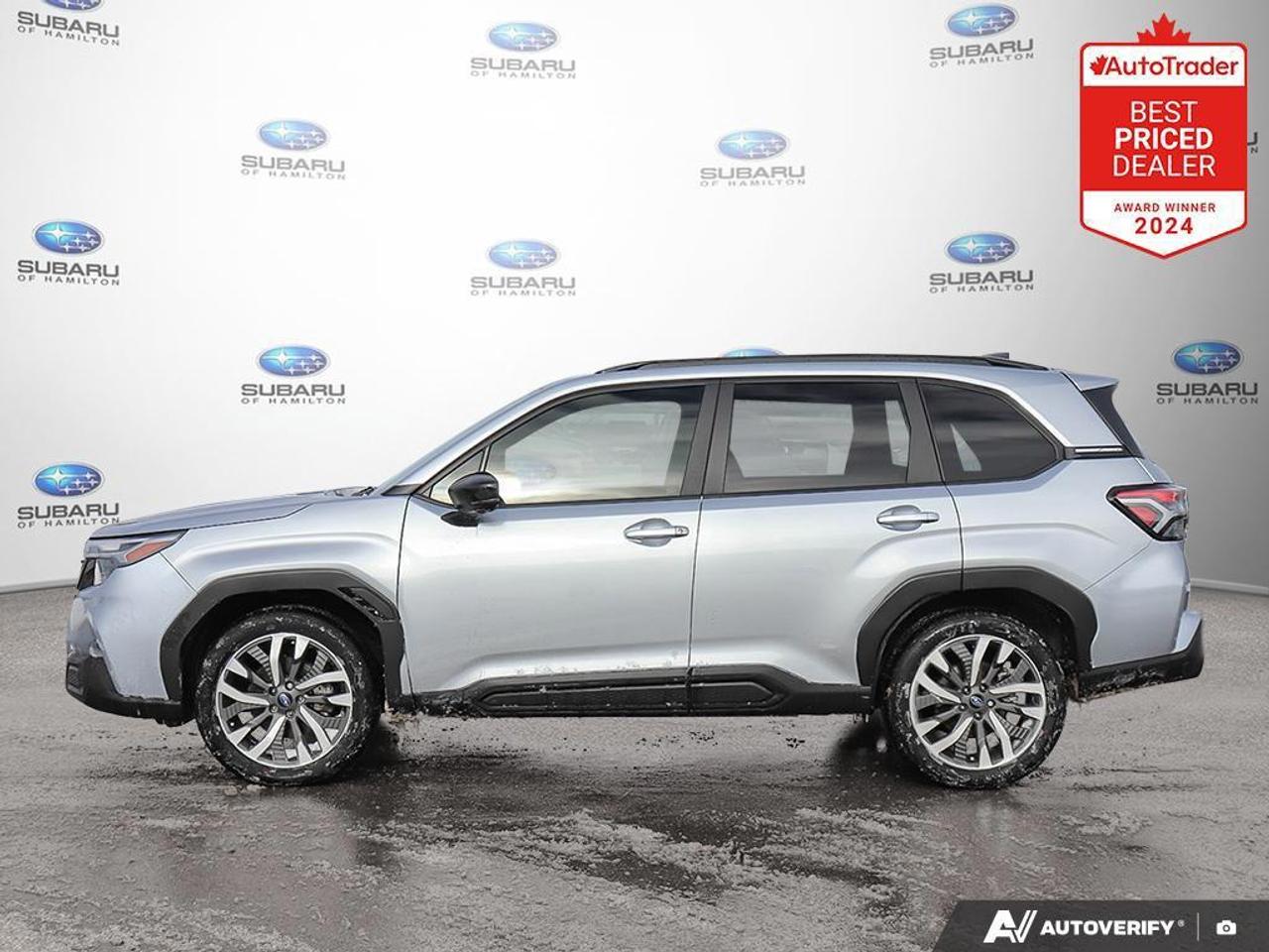 2025 Subaru Forester Premier 4dr All-Wheel Drive Photo2