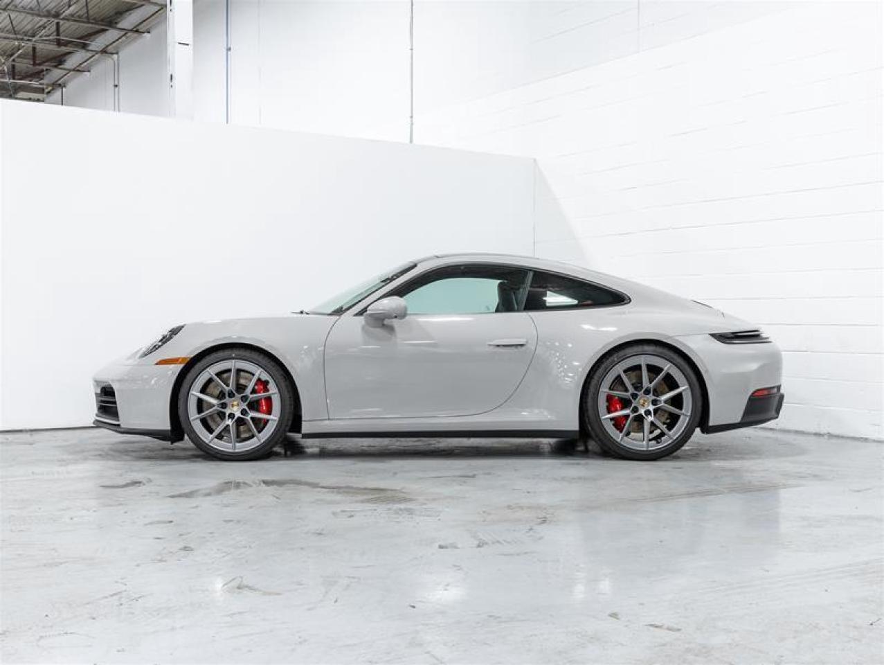 2026 Porsche 911  Photo