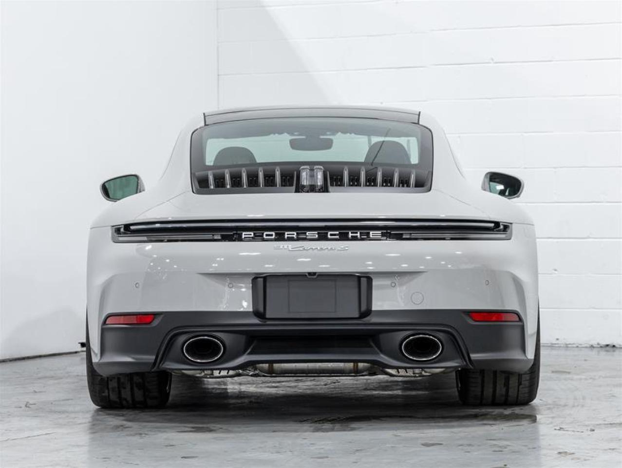 2026 Porsche 911  Photo