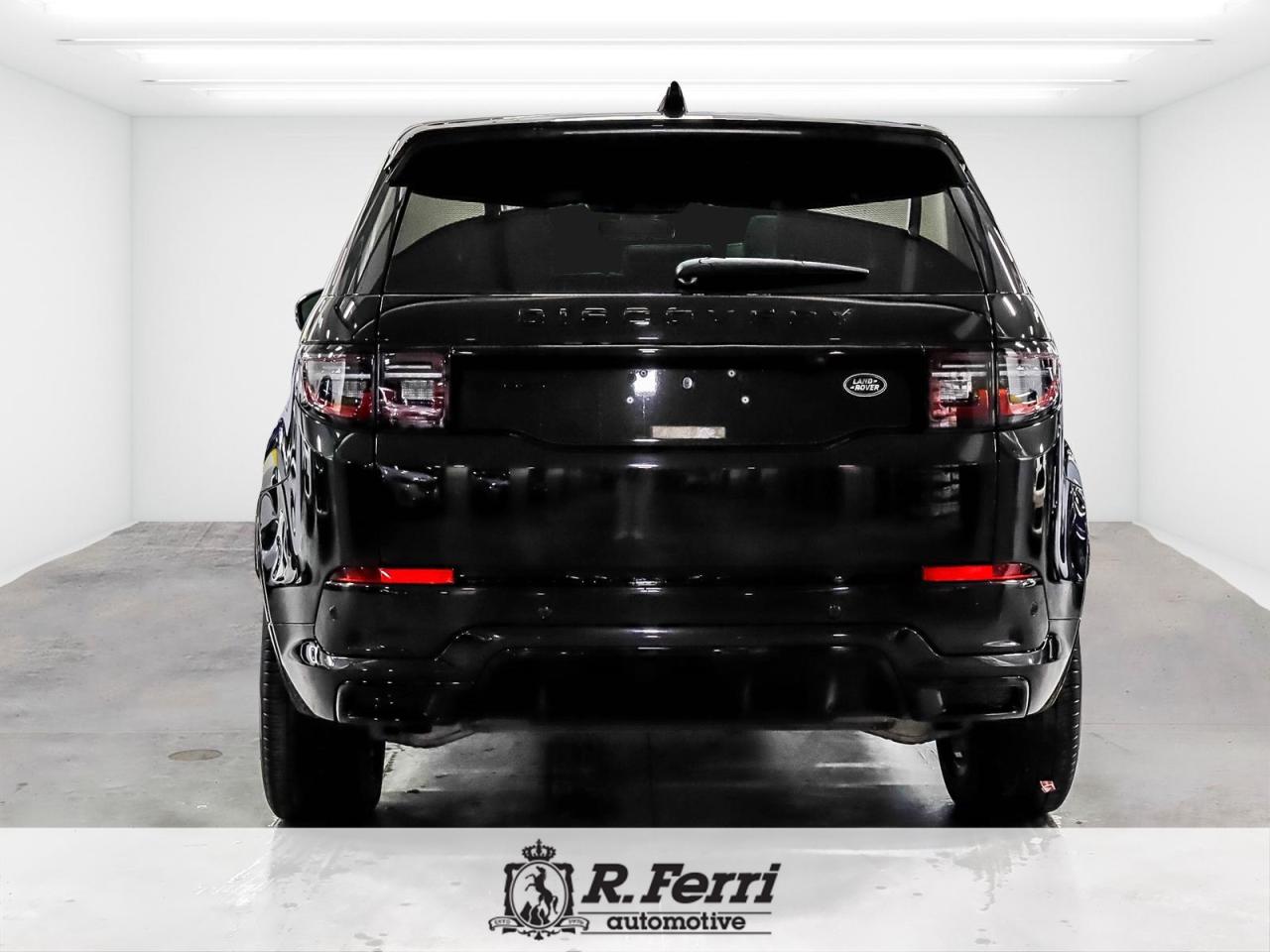 2022 Land Rover Discovery Sport  Photo