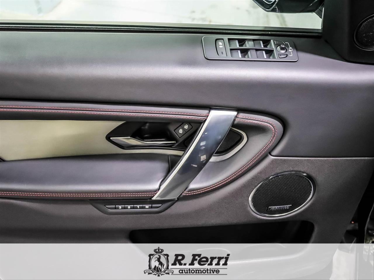 2022 Land Rover Discovery Sport  Photo4