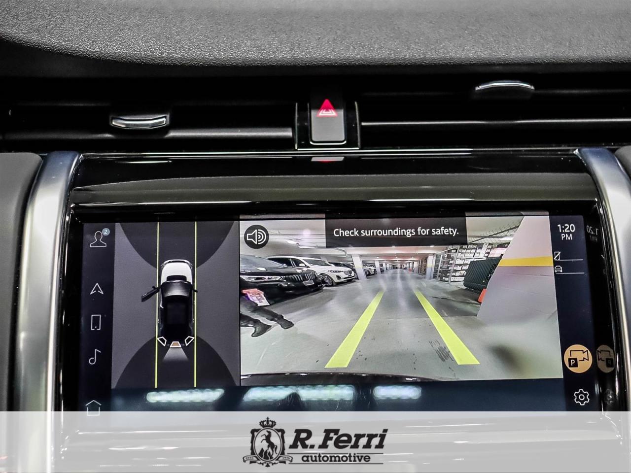 2022 Land Rover Discovery Sport  Photo