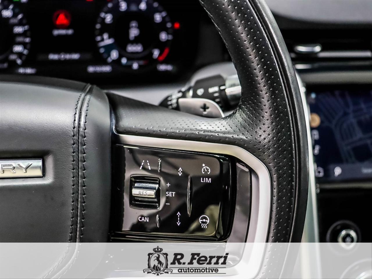 2022 Land Rover Discovery Sport  Photo