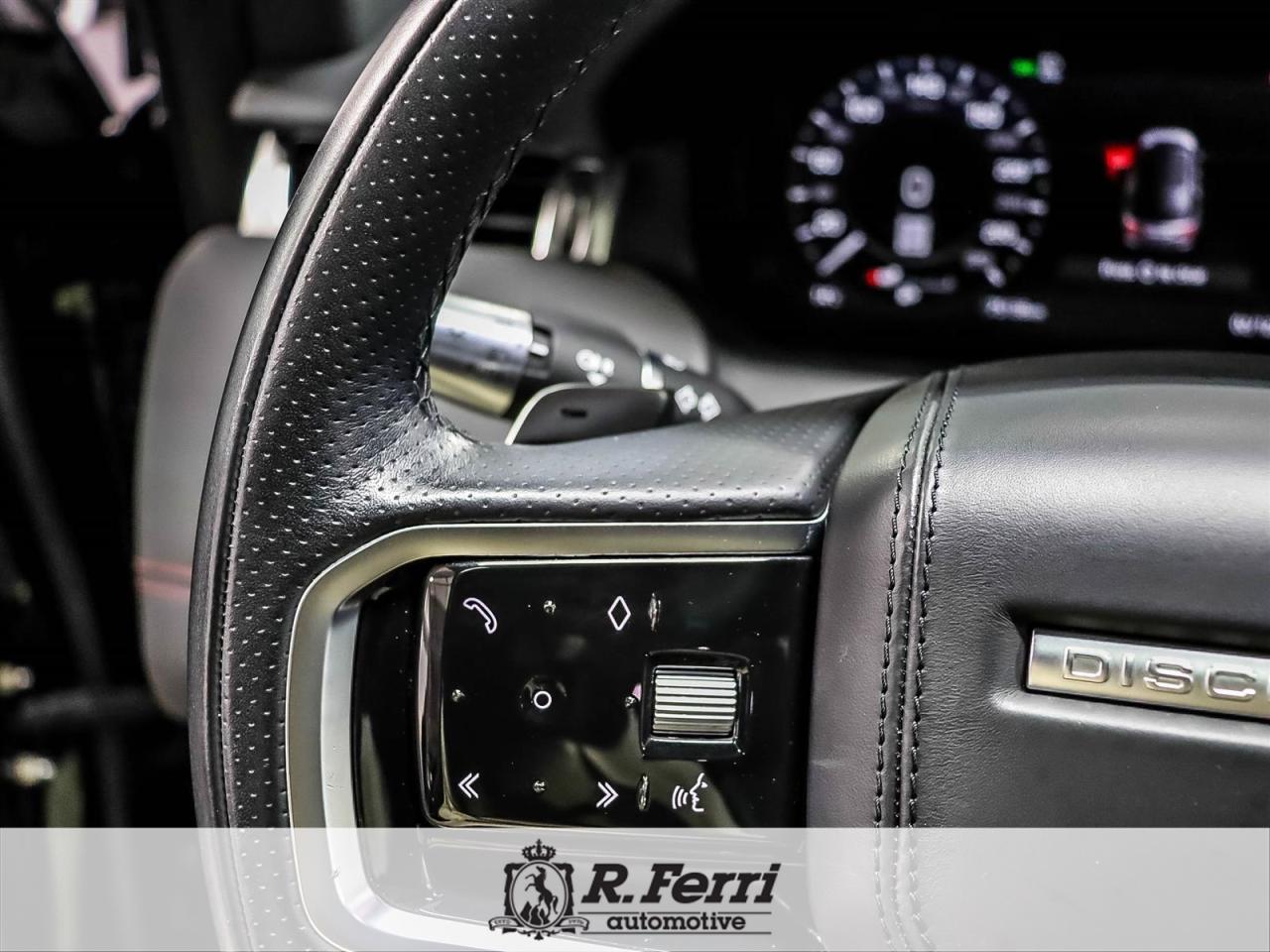 2022 Land Rover Discovery Sport  Photo