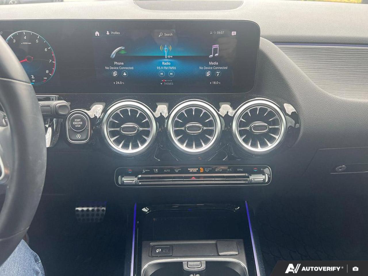 2022 Mercedes-Benz GLA 250 Base GLA 250 4dr All-Wheel Drive 4MATIC Photo