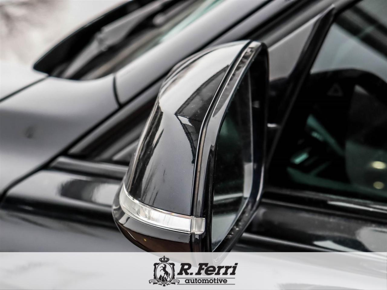 2018 BMW 330 i xDrive 4dr All-Wheel Drive Sedan Photo