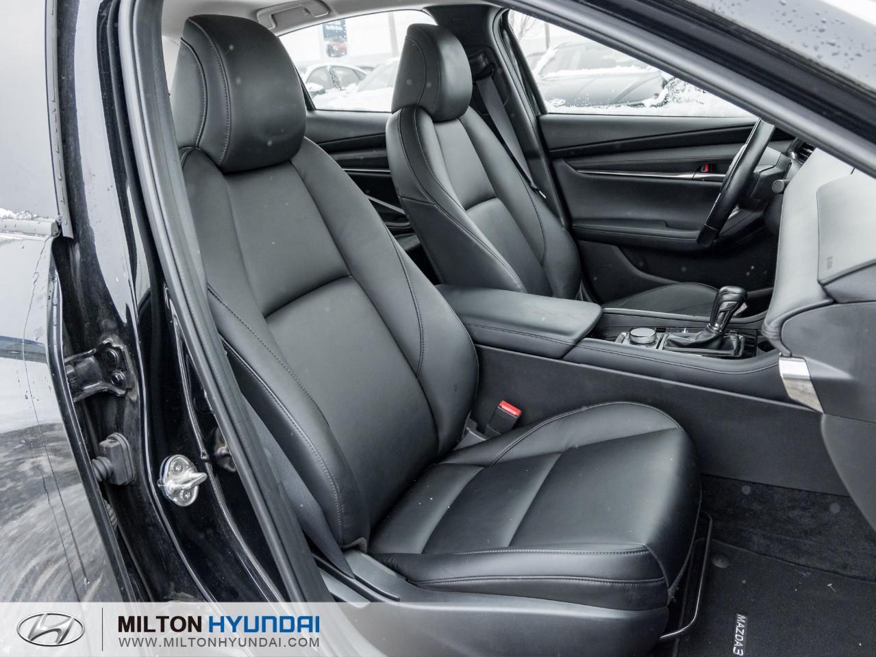 2022 Mazda 3 GS (A6) 4dr Front-Wheel Drive Sedan Photo