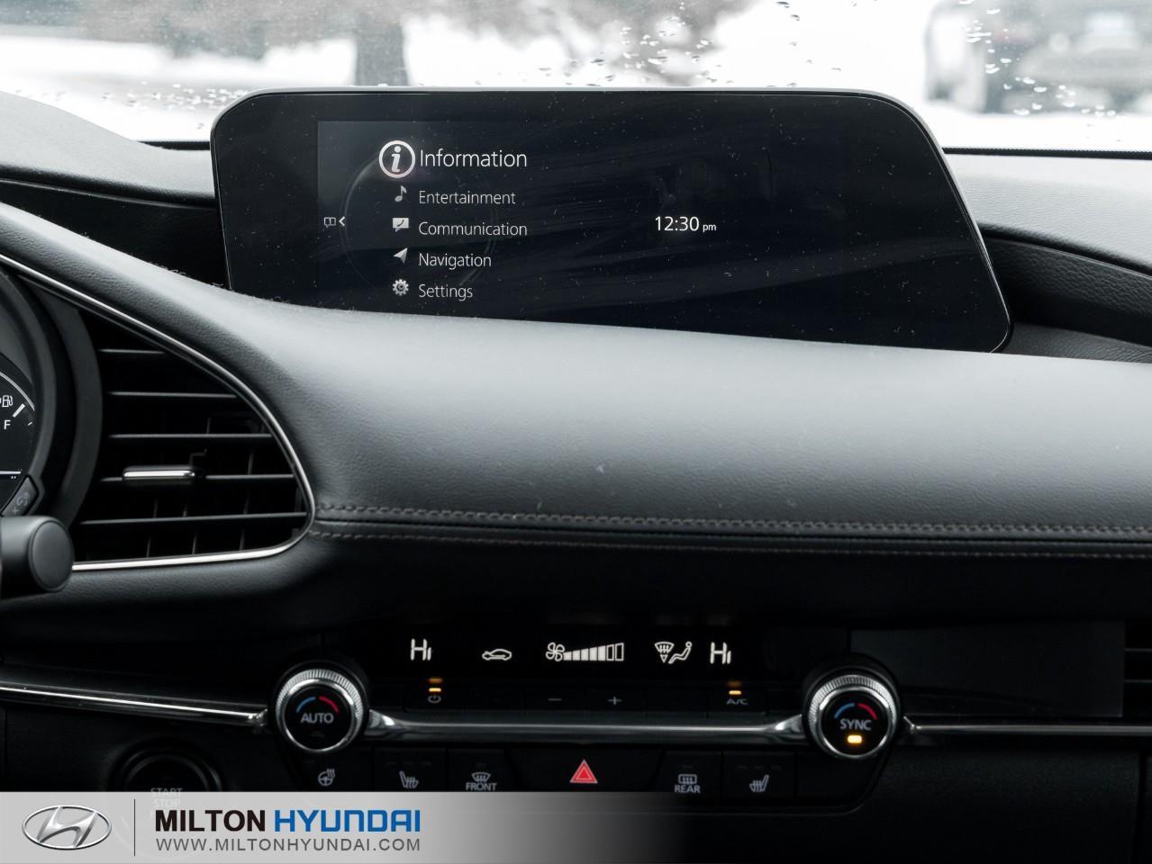 2022 Mazda 3 GS (A6) 4dr Front-Wheel Drive Sedan Photo