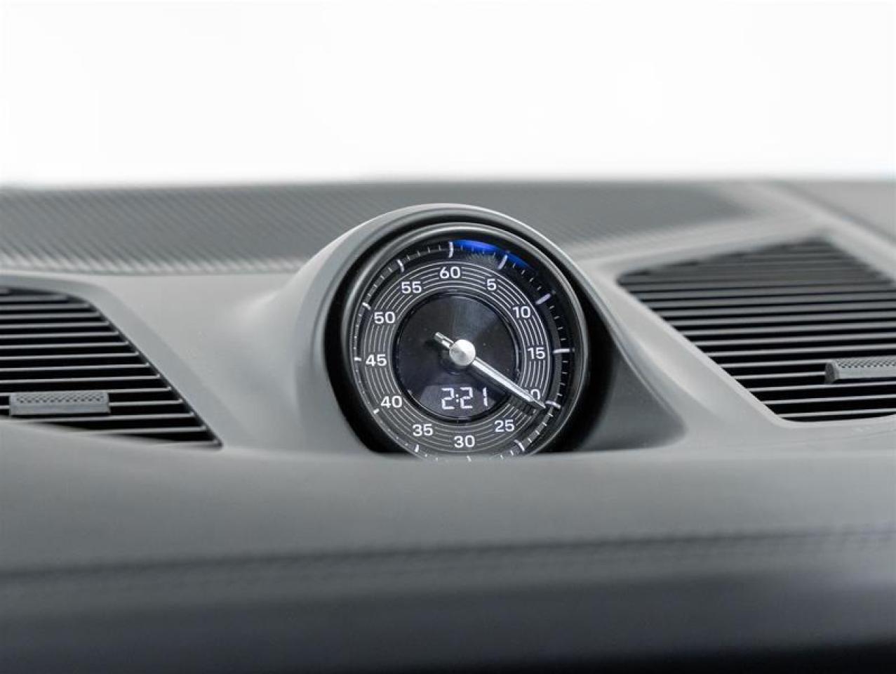 2026 Porsche Cayenne  Photo