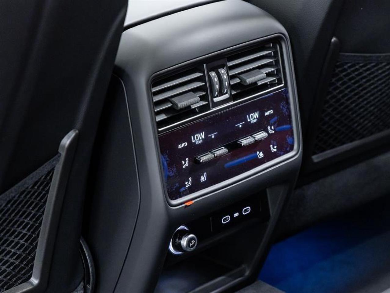 2026 Porsche Cayenne  Photo