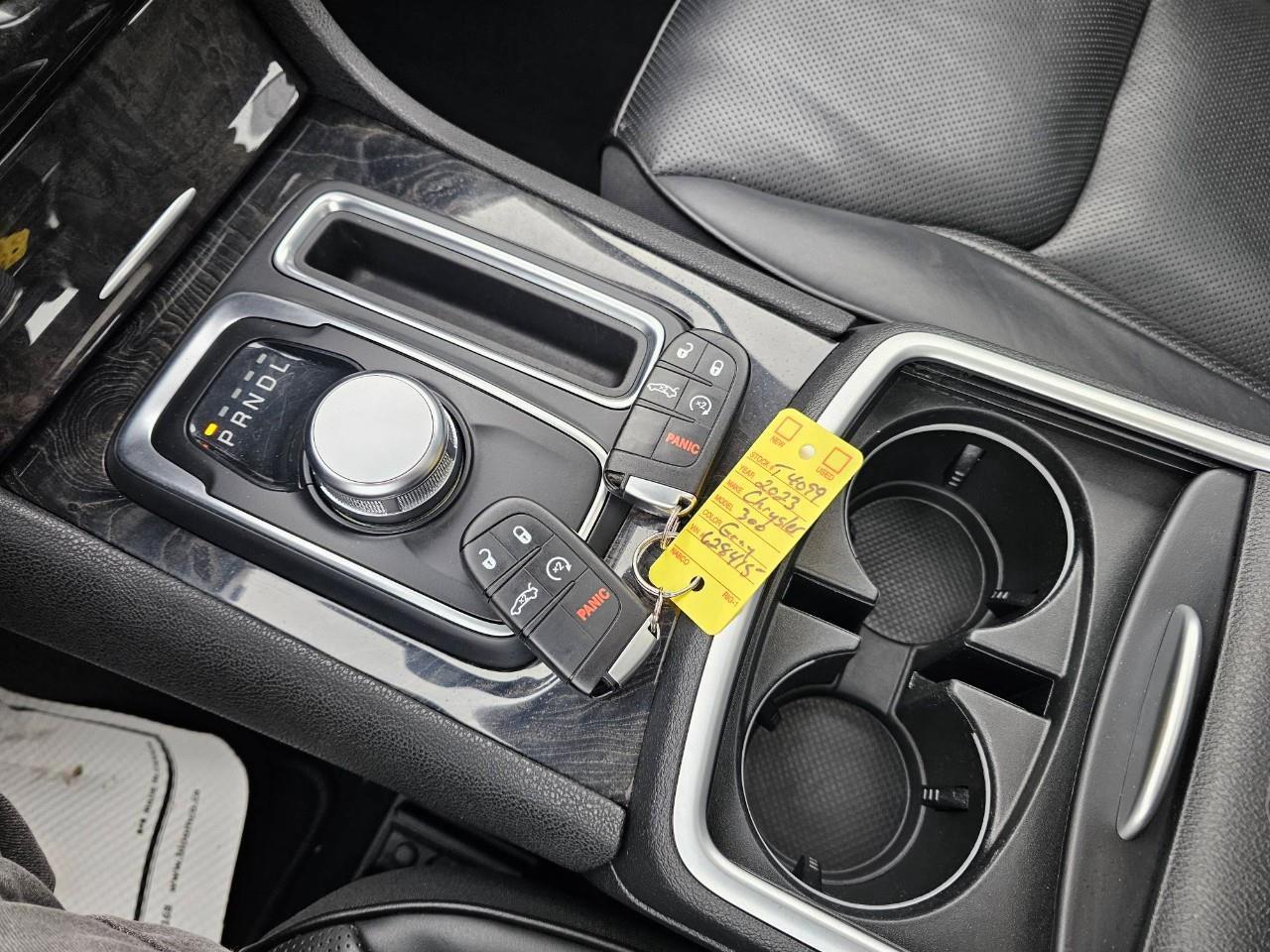 2023 Chrysler 300 Touring-L 4dr All-Wheel Drive Sedan Photo