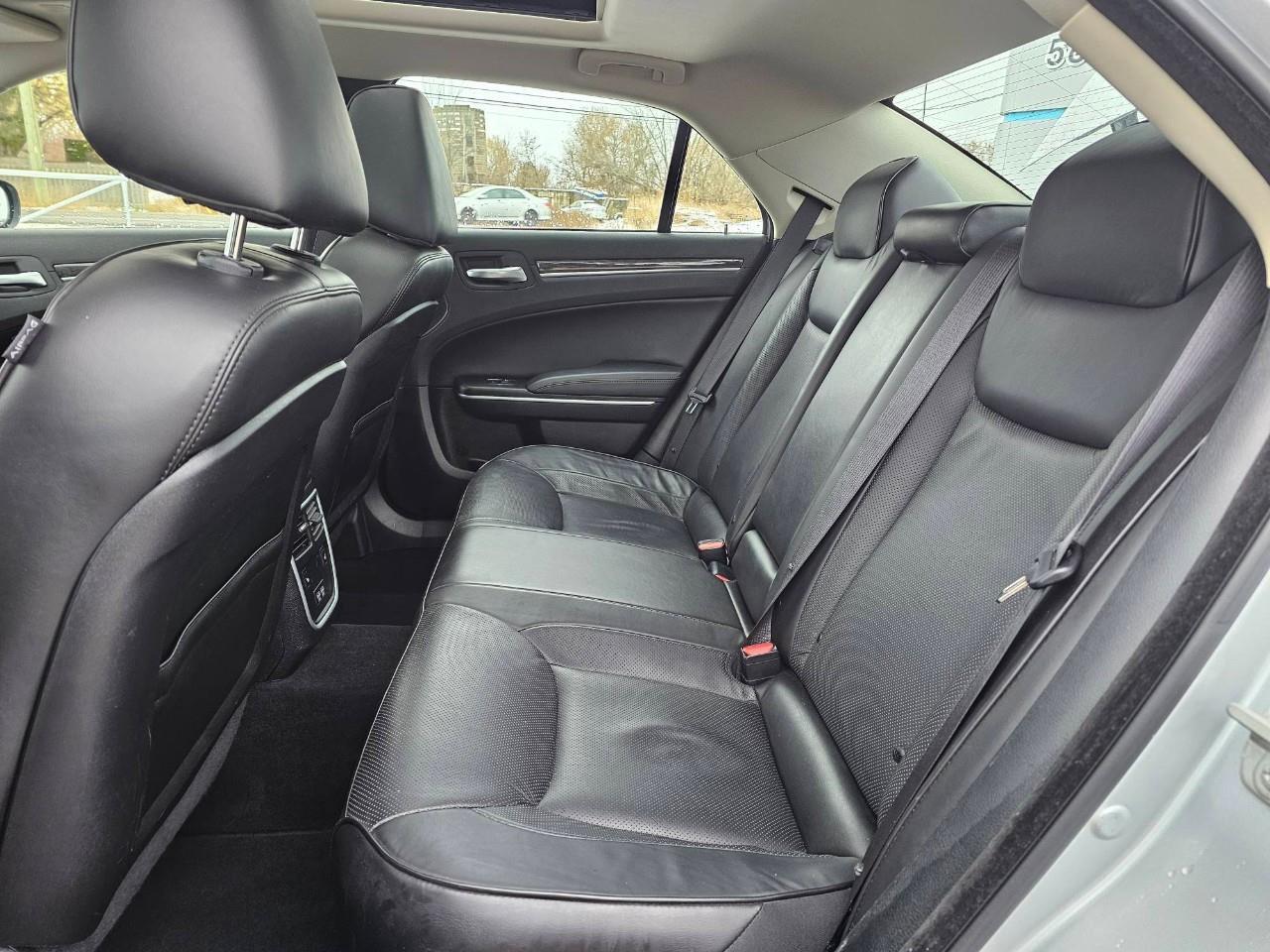 2023 Chrysler 300 Touring-L 4dr All-Wheel Drive Sedan Photo