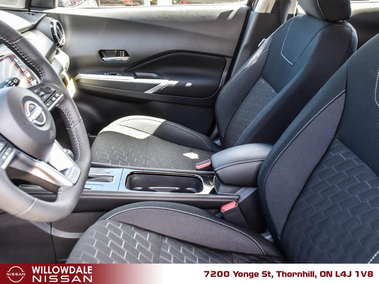 2025 Nissan Kicks Play SV 4dr Front-Wheel Drive Photo