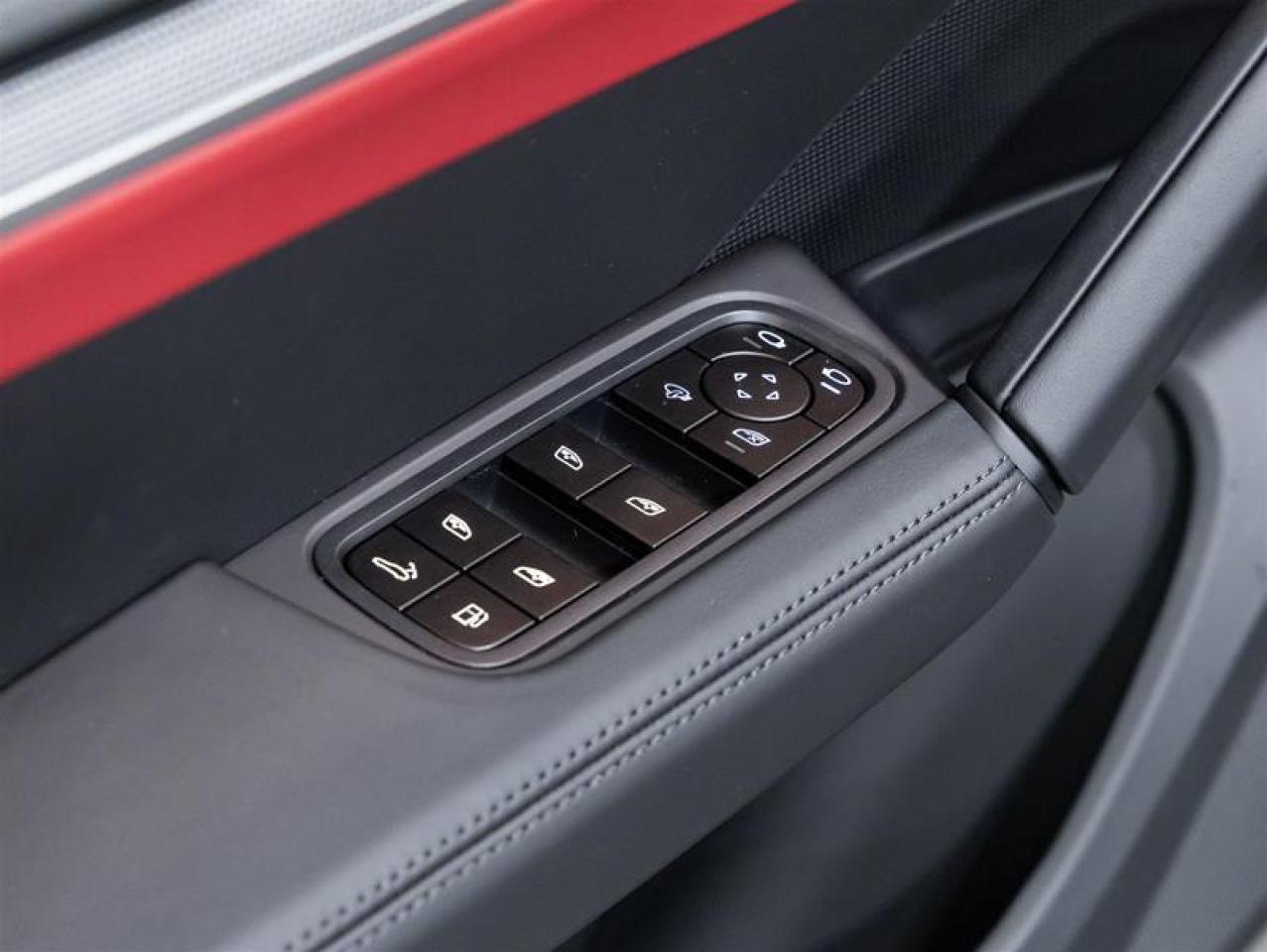 2026 Porsche Cayenne  Photo