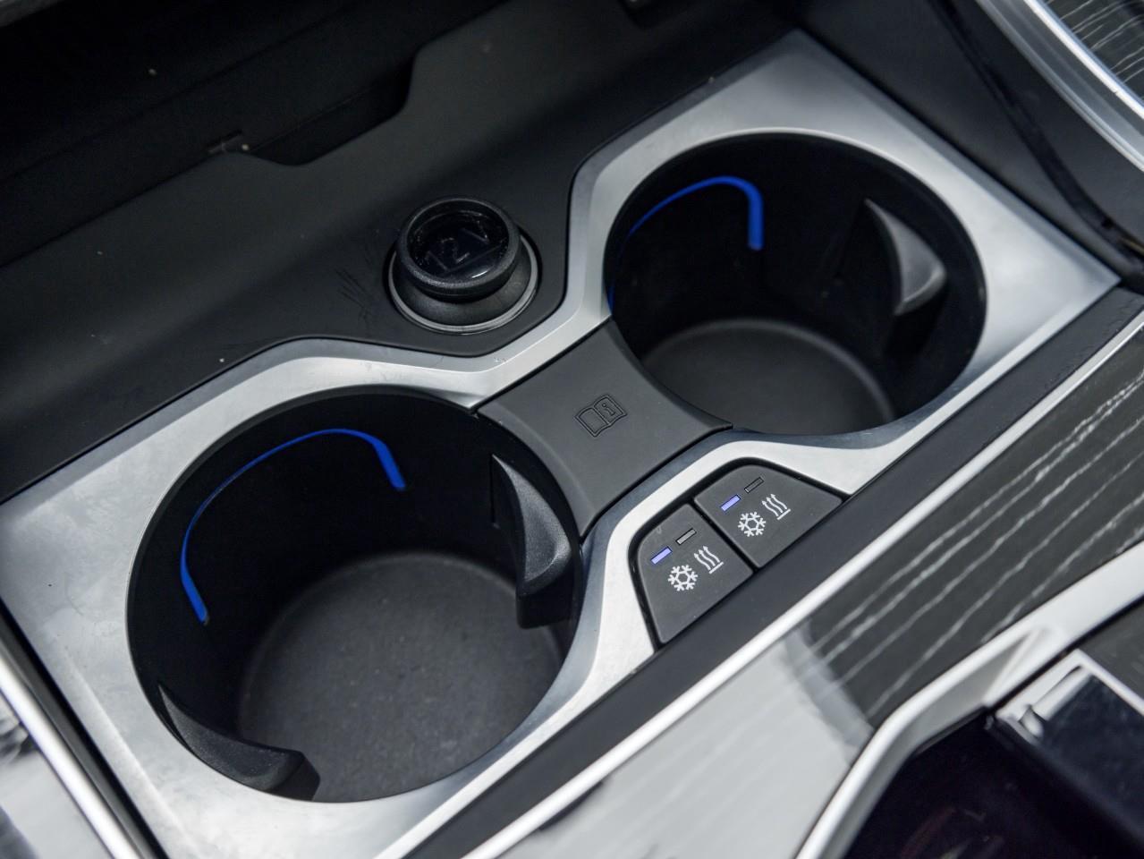 2025 BMW X5 M60i xDrive 4dr All-Wheel Drive Sports Activity Vehicle Photo