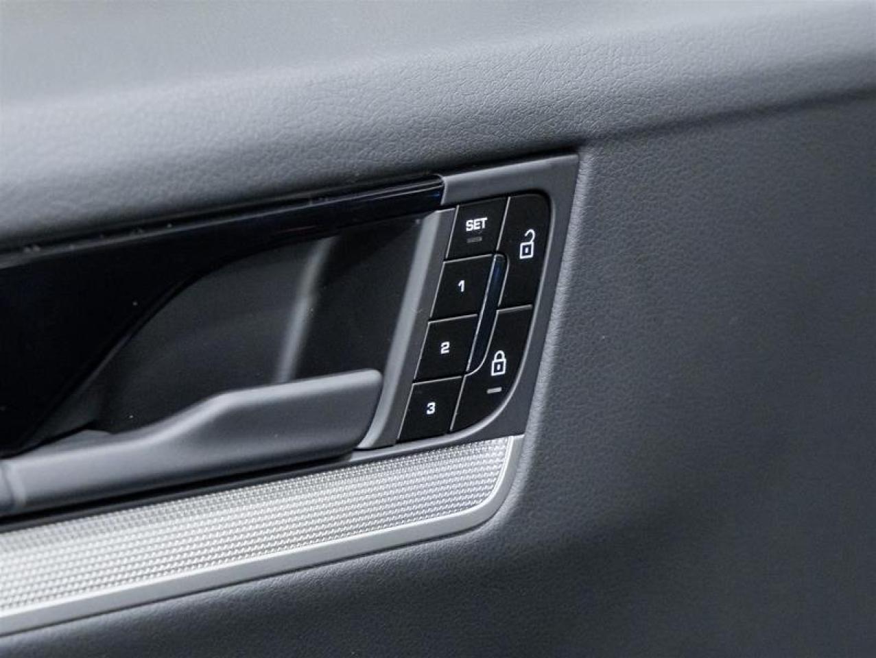 2026 Porsche Cayenne  Photo