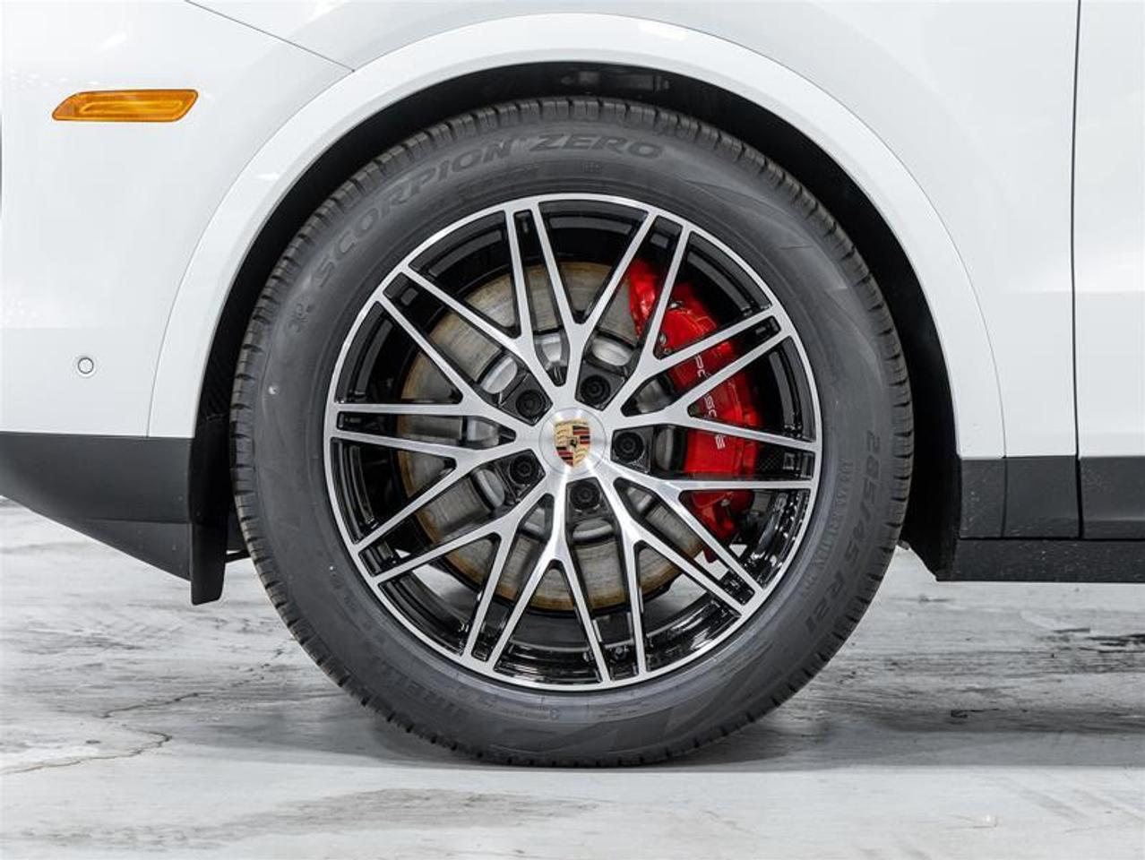 2026 Porsche Cayenne  Photo