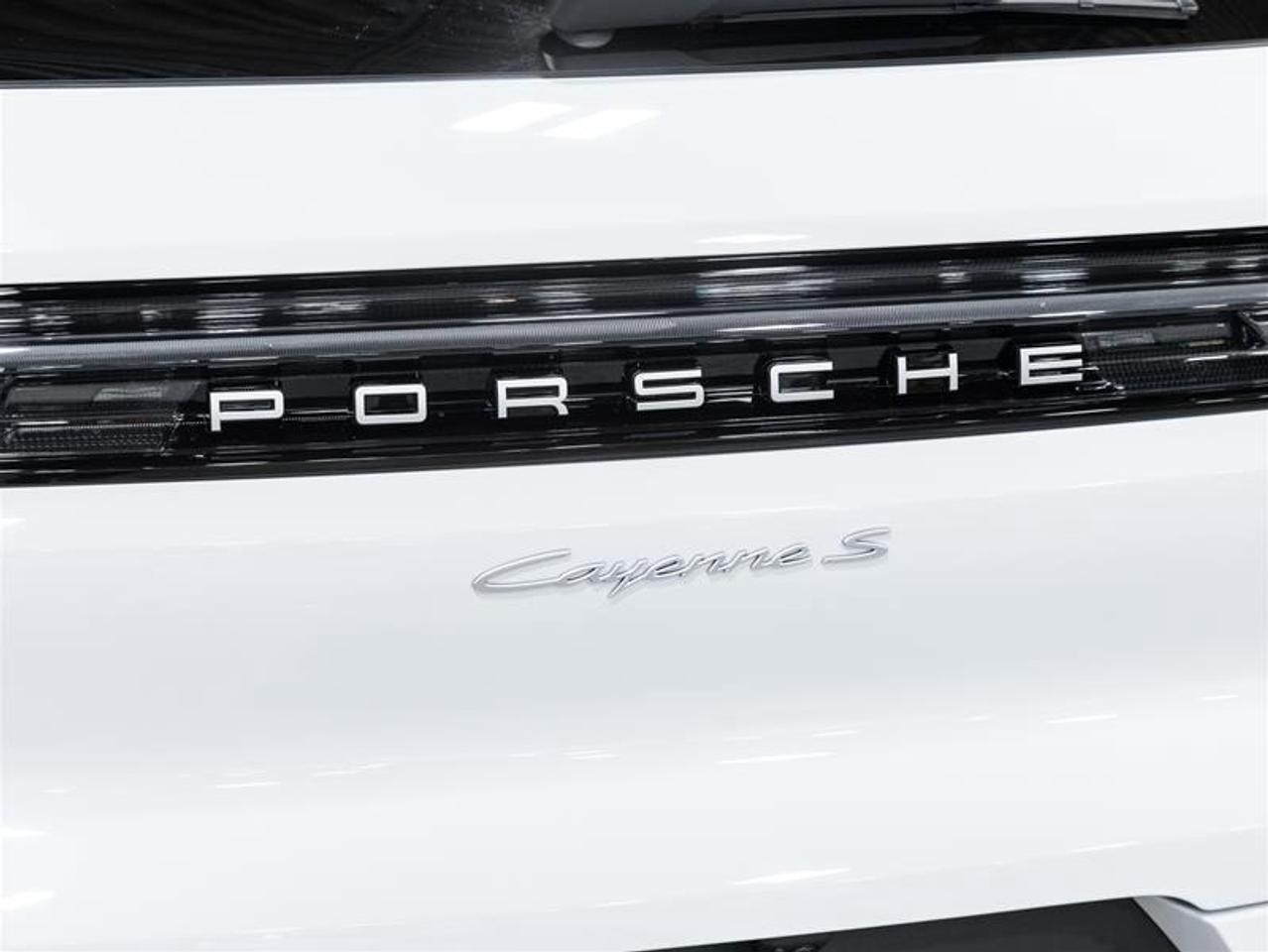 2026 Porsche Cayenne  Photo