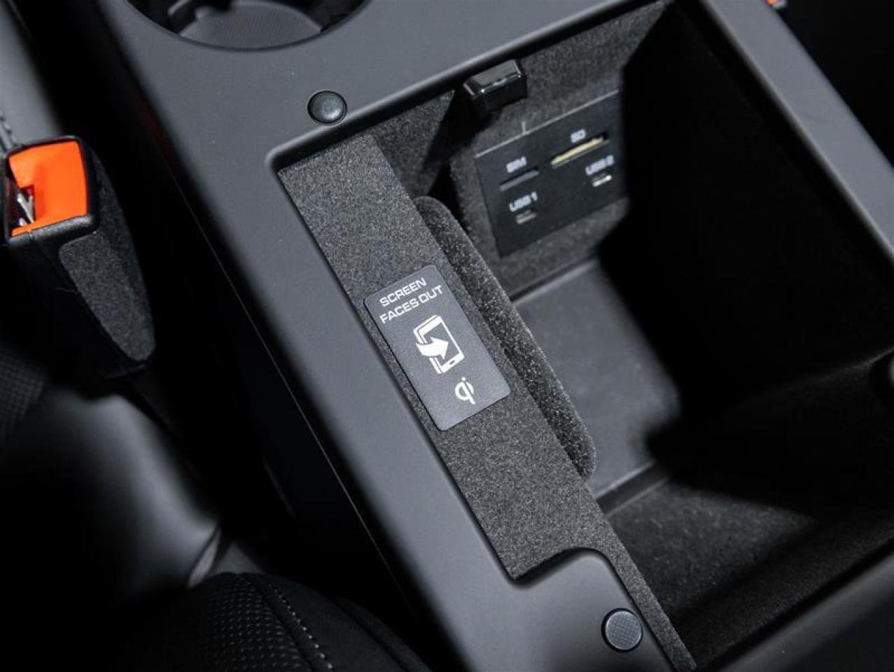 2026 Porsche Macan  Photo