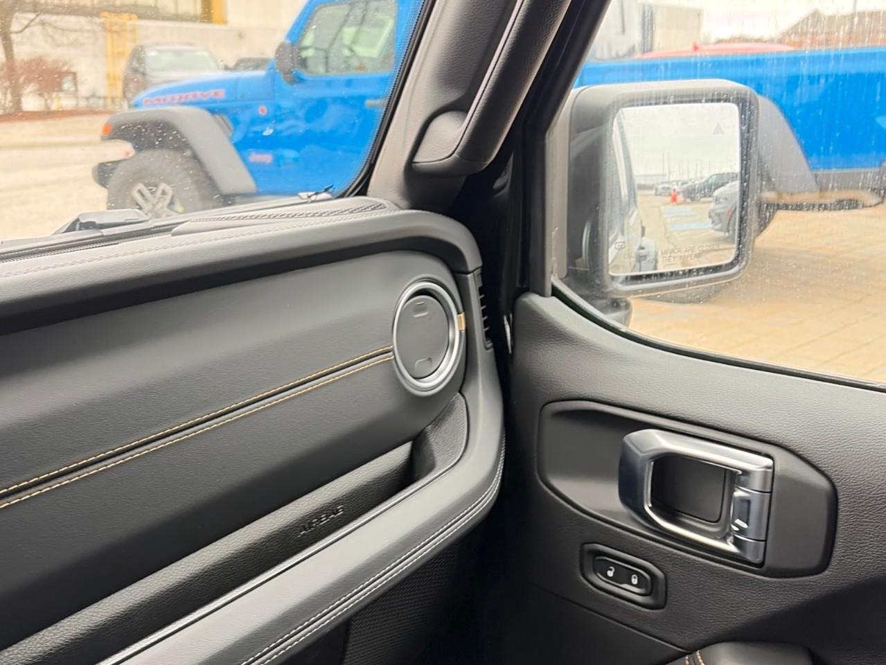 2026 Jeep Wrangler SAHARA 4DR 4X4 Photo