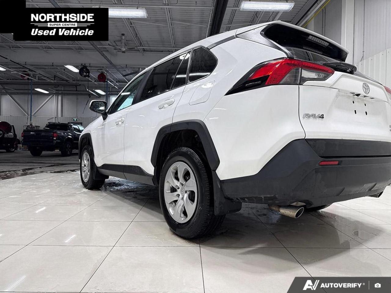 2020 Toyota RAV4 LE 4dr All-wheel Drive Photo