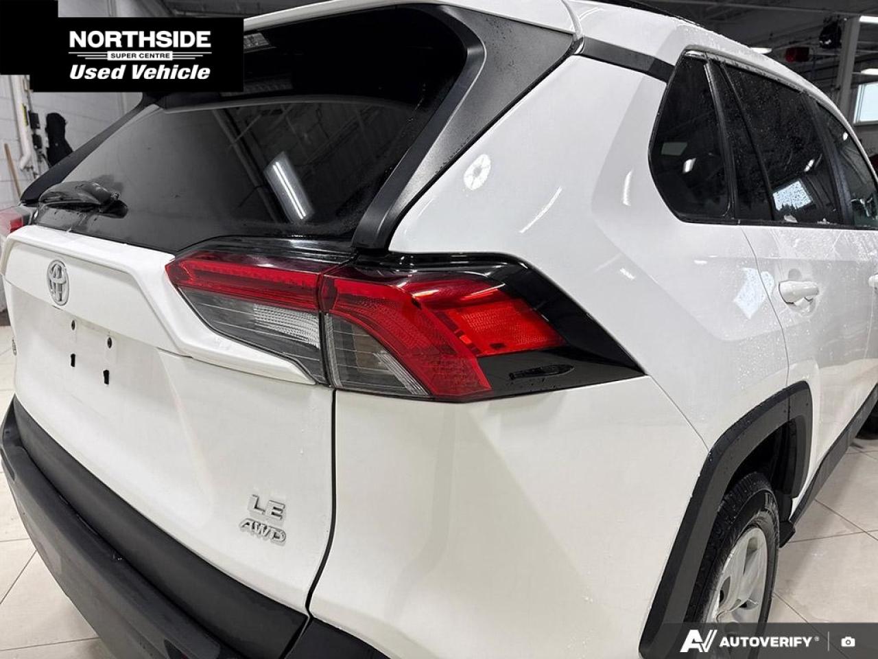 2020 Toyota RAV4 LE 4dr All-wheel Drive Photo