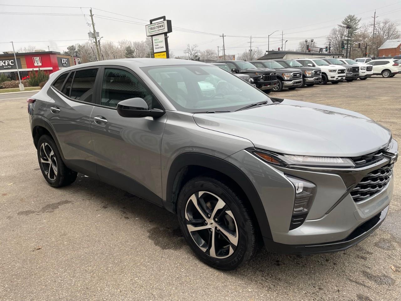 2024 Chevrolet Trax 1RS 4dr Front-Wheel Drive Photo