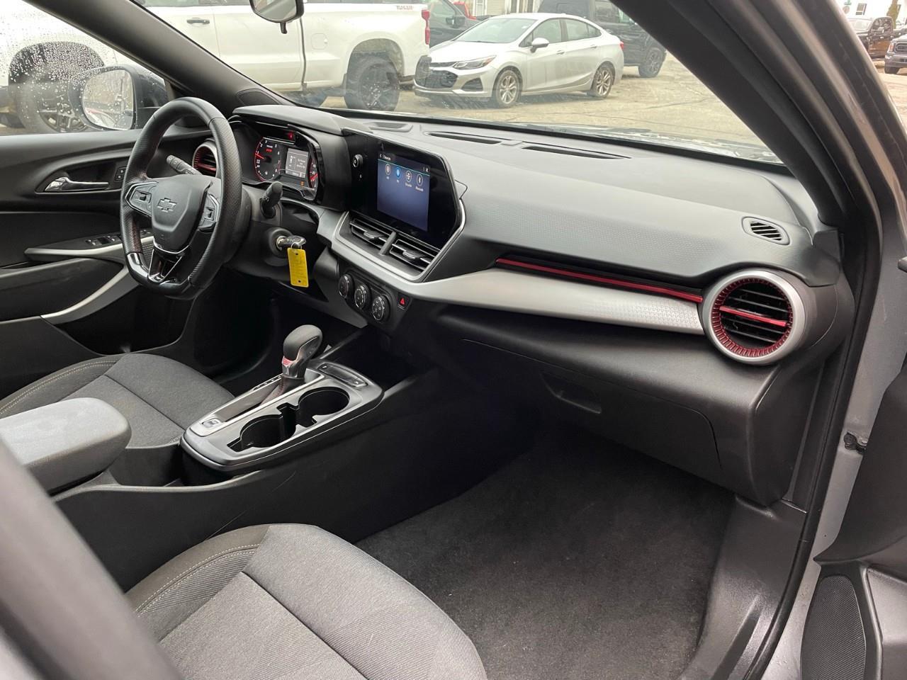 2024 Chevrolet Trax 1RS 4dr Front-Wheel Drive Photo