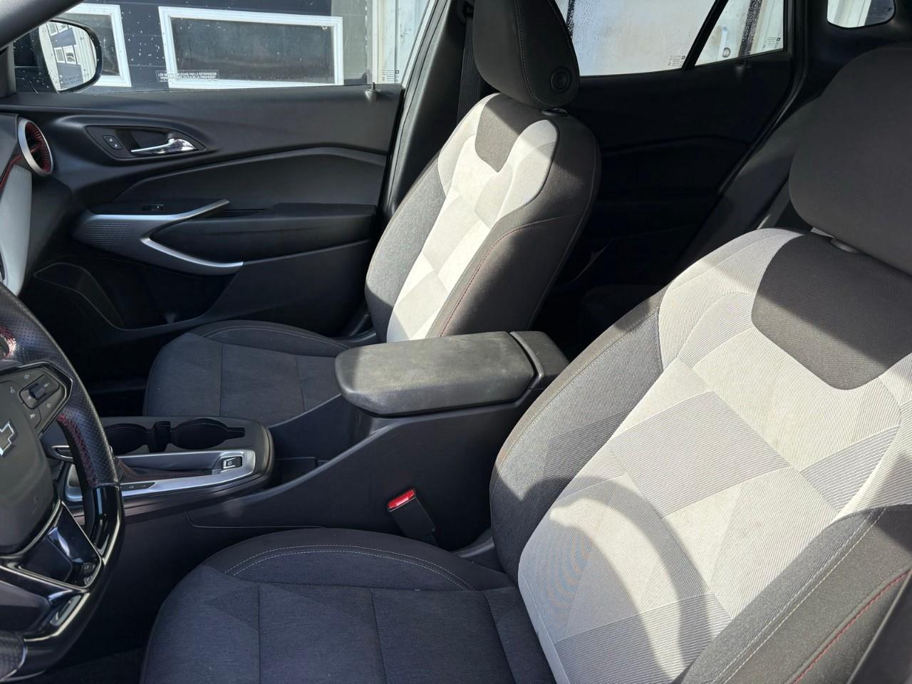 2024 Chevrolet Trax 1RS 4dr Front-Wheel Drive Photo