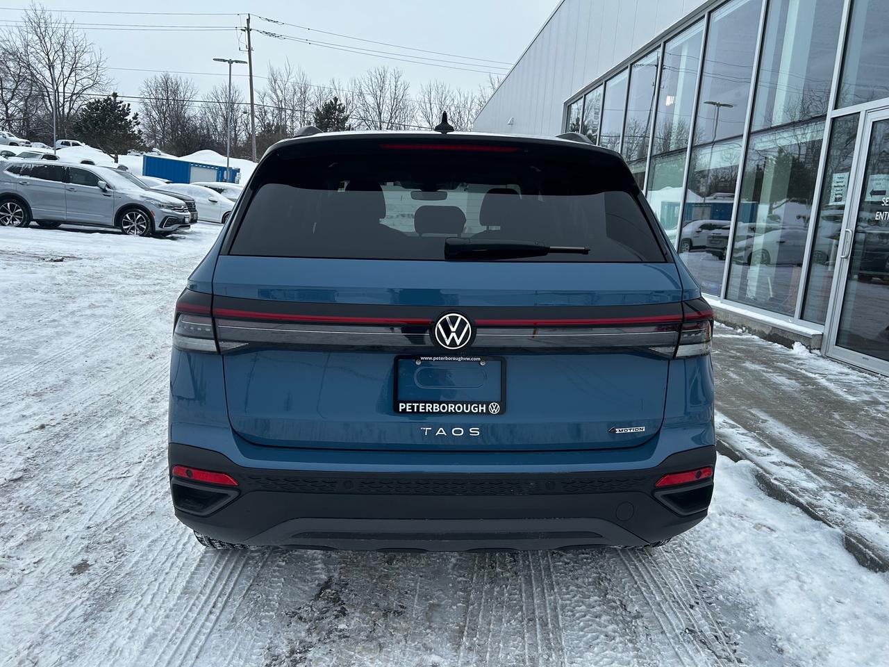 2026 Volkswagen Taos Comfortline Black Edition 4dr All-Wheel Drive 4MOTION Photo3