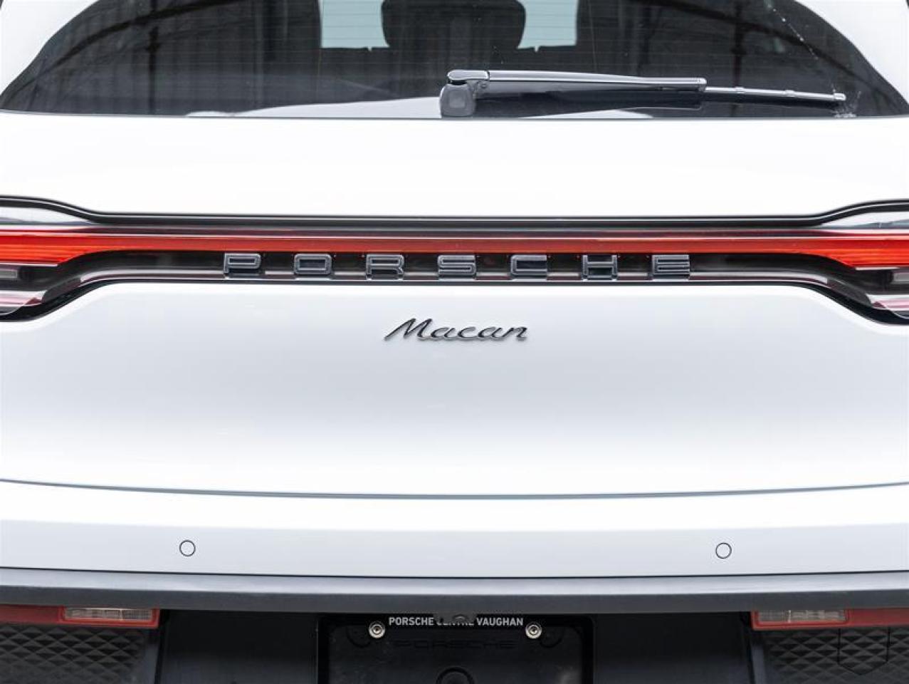 2023 Porsche Macan  Photo