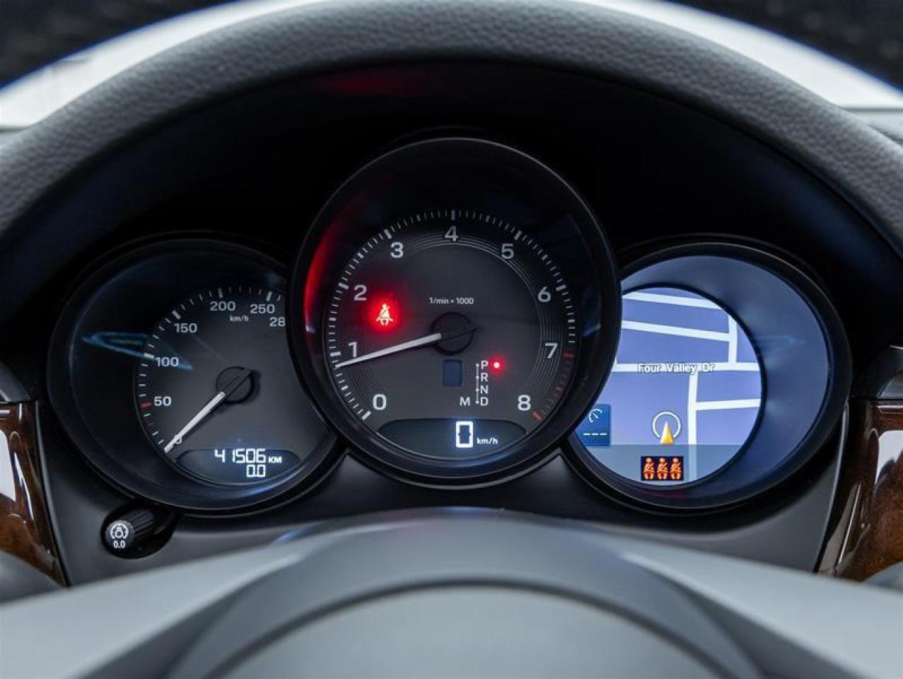 2023 Porsche Macan  Photo