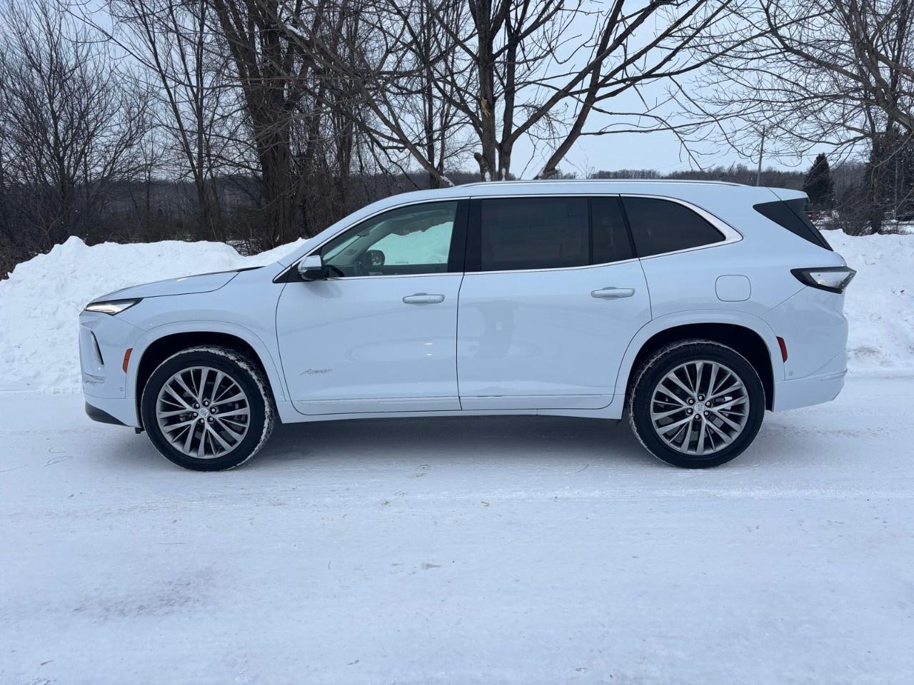 2026 Buick Enclave AWD 4dr Avenir Photo