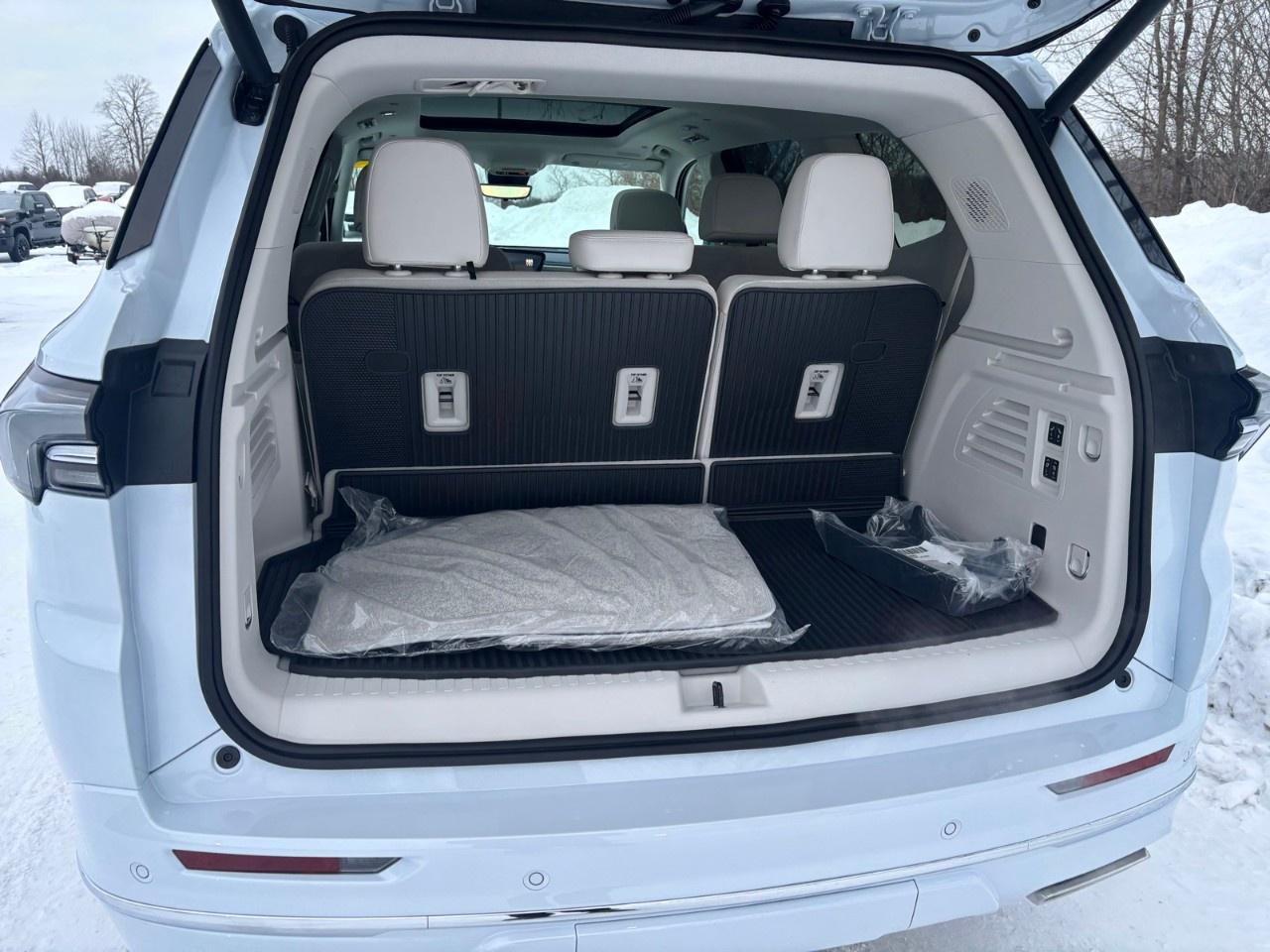 2026 Buick Enclave AWD 4dr Avenir Photo