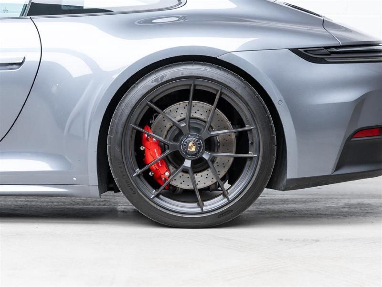 2025 Porsche 911  Photo