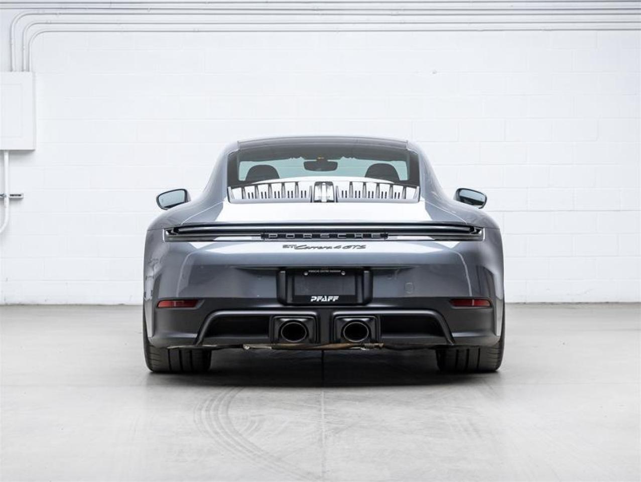2025 Porsche 911  Photo