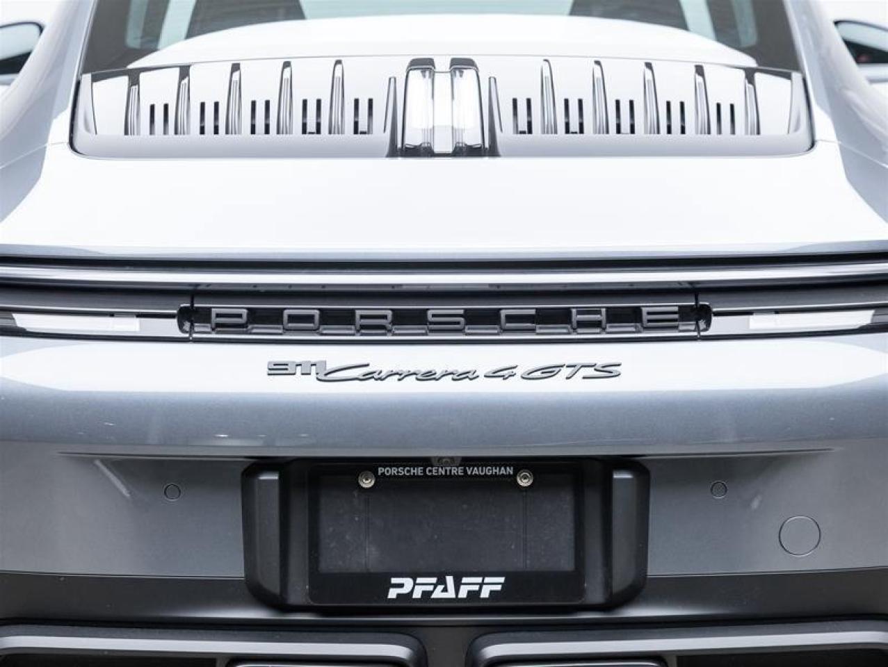 2025 Porsche 911  Photo