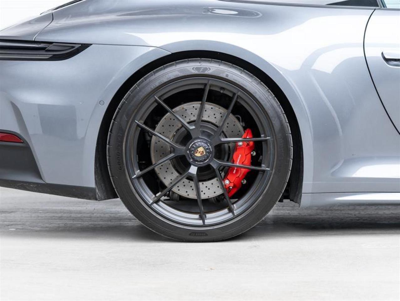 2025 Porsche 911  Photo