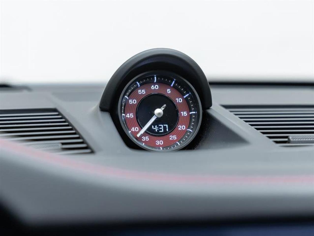 2025 Porsche 911  Photo