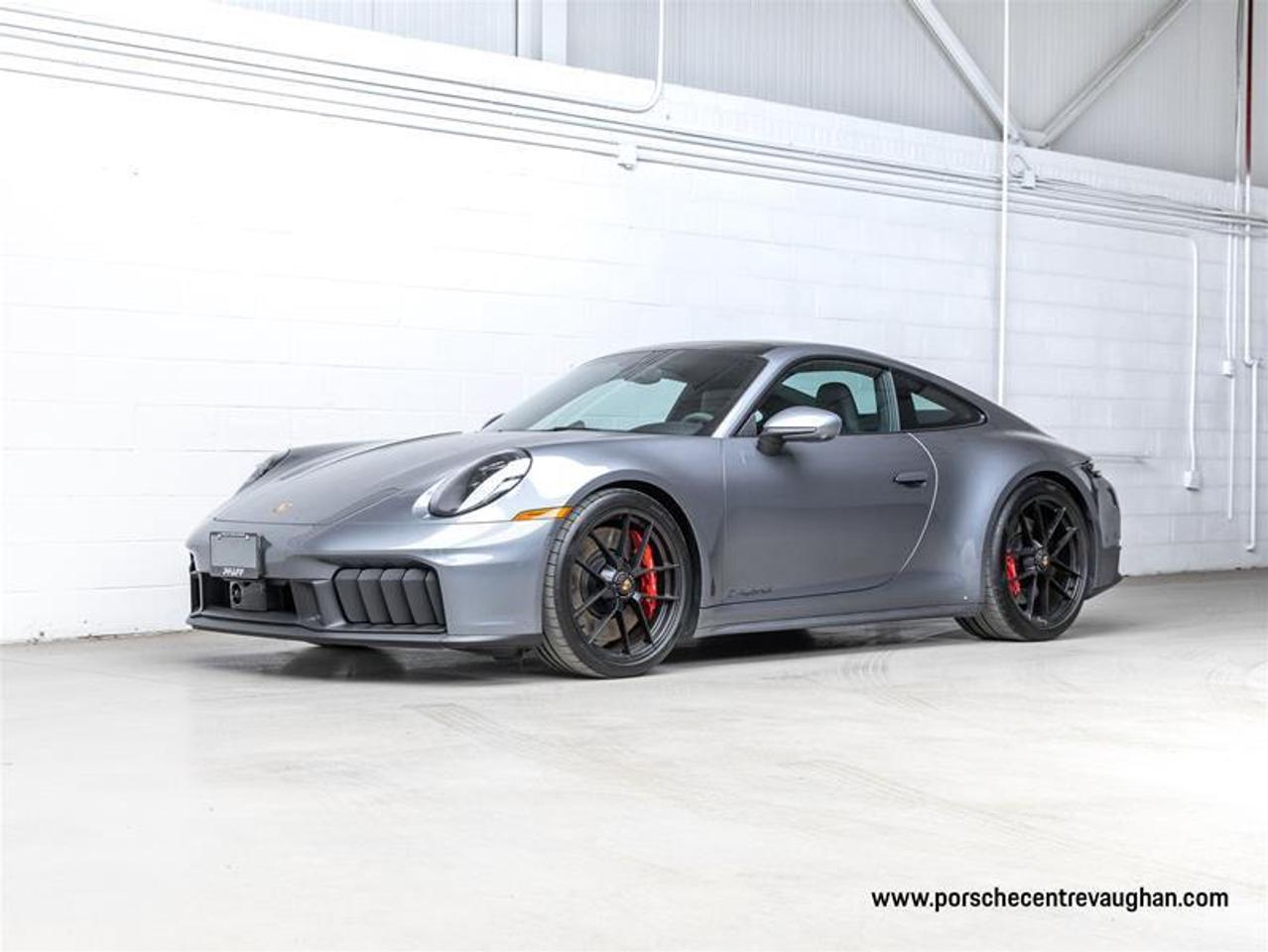 2025 Porsche 911  Photo