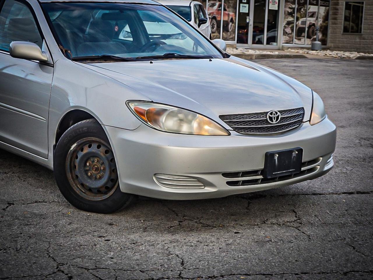 2004 Toyota Camry  Photo