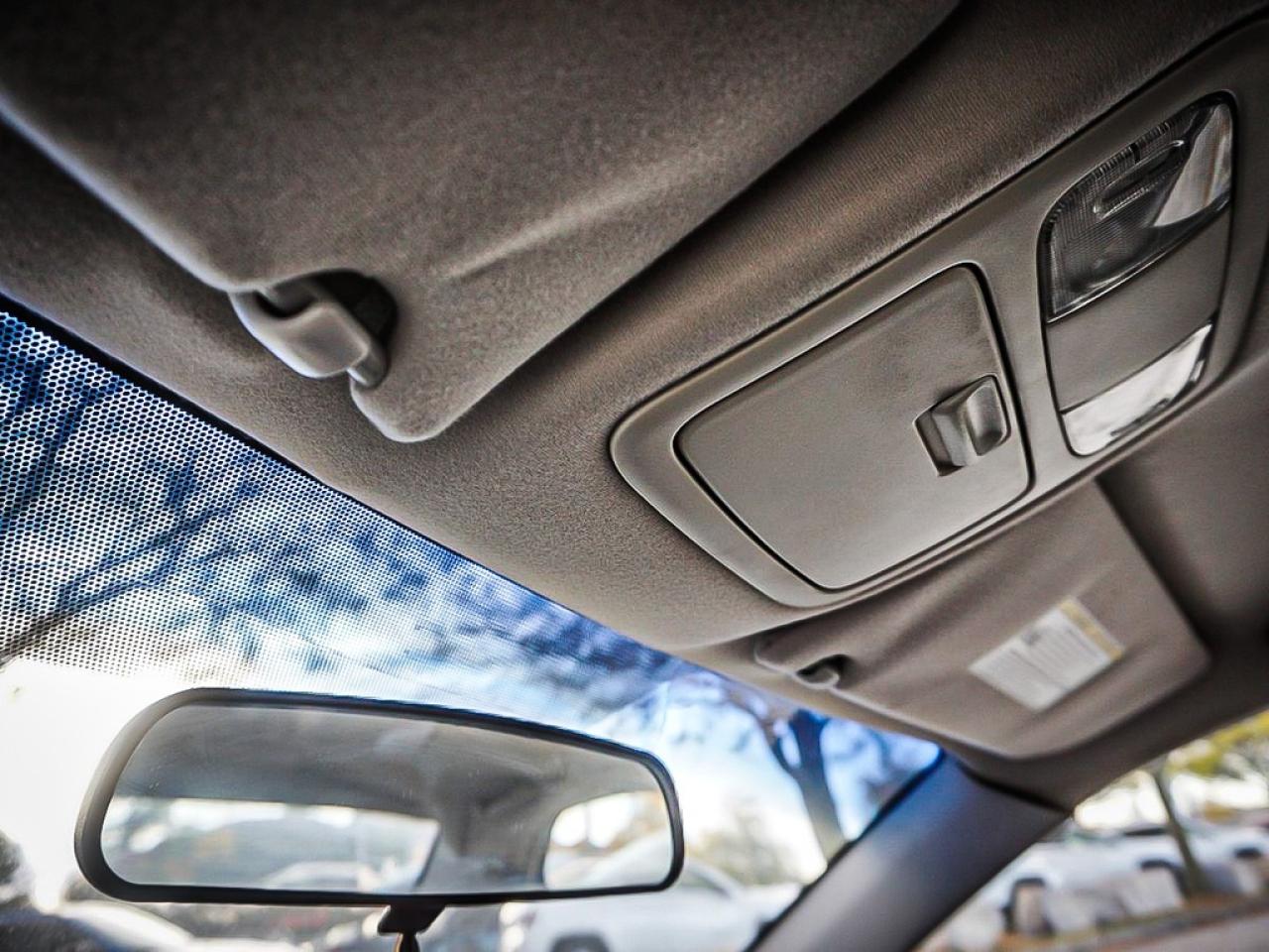 2004 Toyota Camry  Photo