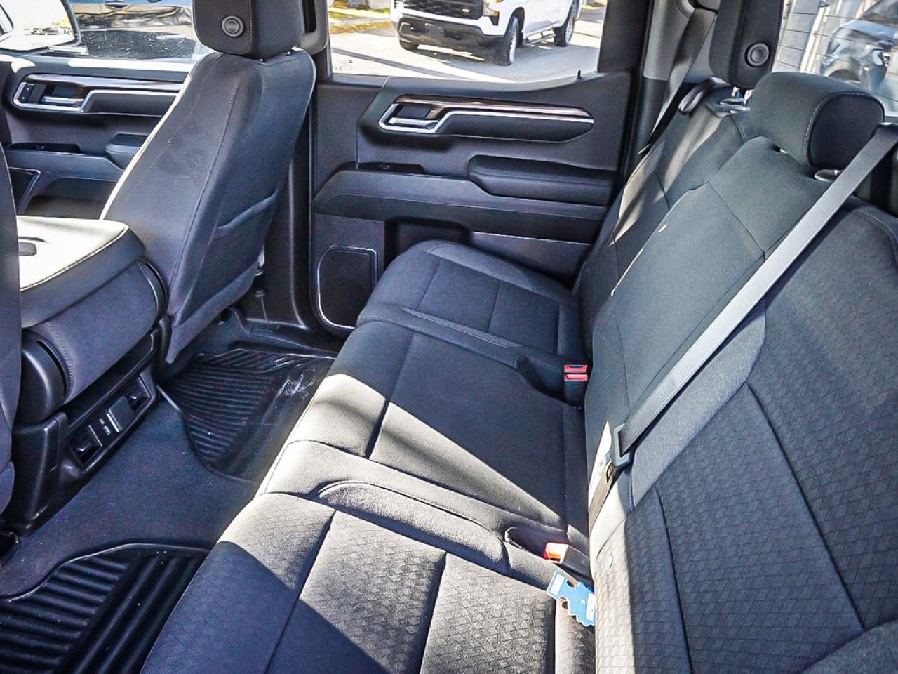 2025 Chevrolet Silverado 1500  Photo