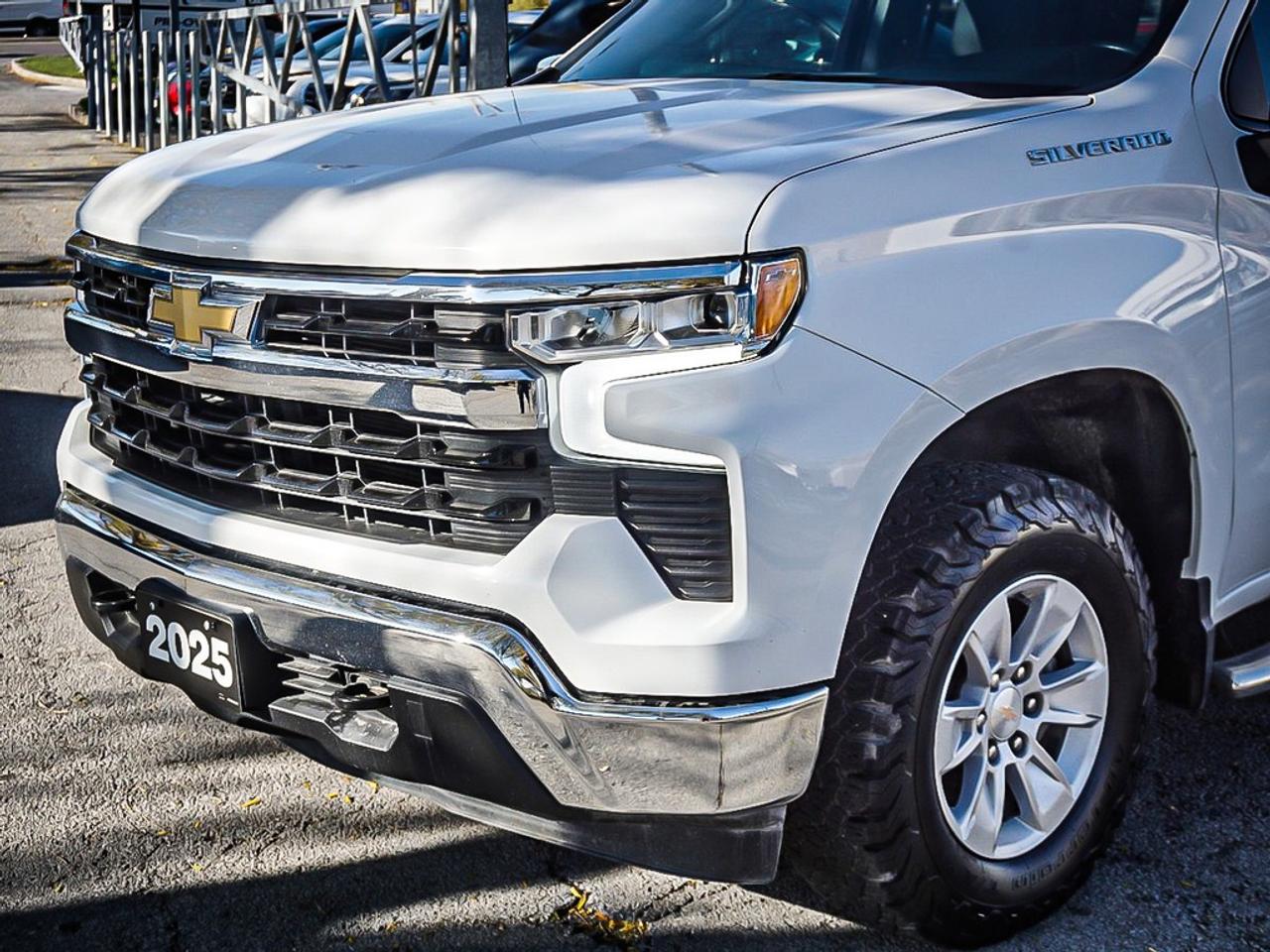 2025 Chevrolet Silverado 1500  Photo